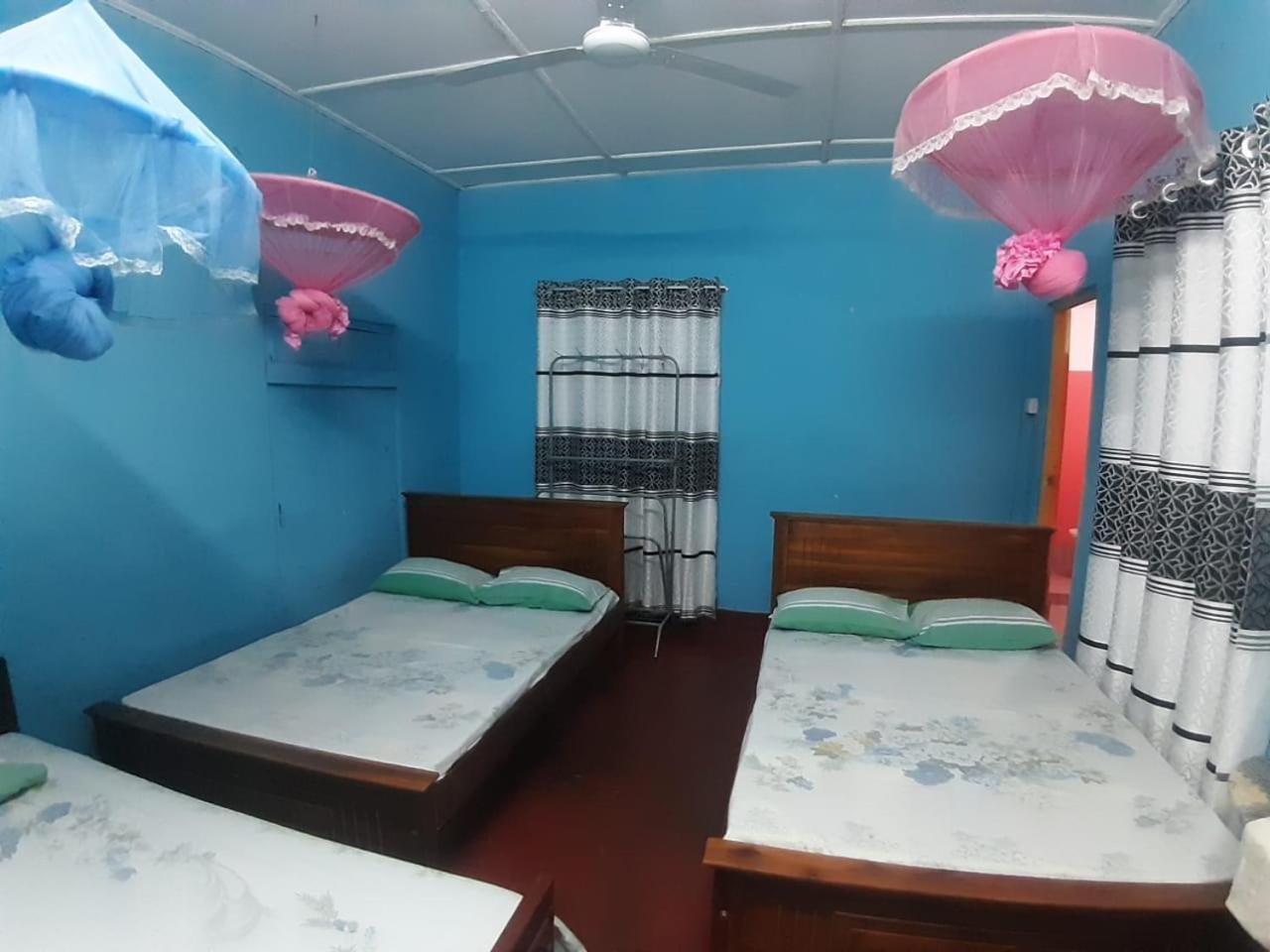 Amila Guest Hotel Trincomalee Exterior photo