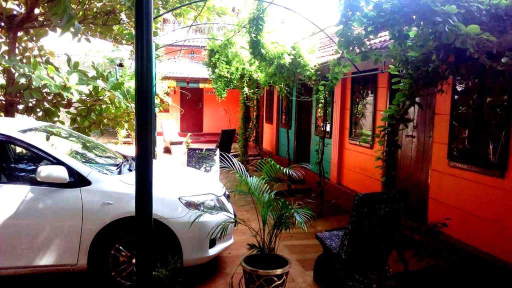 Amila Guest Hotel Trincomalee Exterior photo